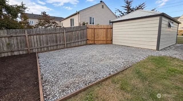 Property photo for 13243 22nd Avenue S, Sea Tac photo 4