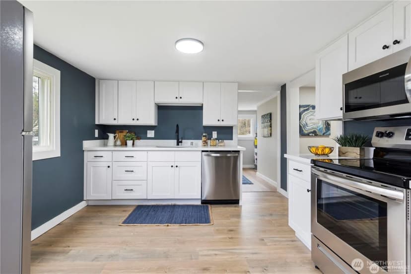 Property photo for 13243 22nd Avenue S, Sea Tac photo 2