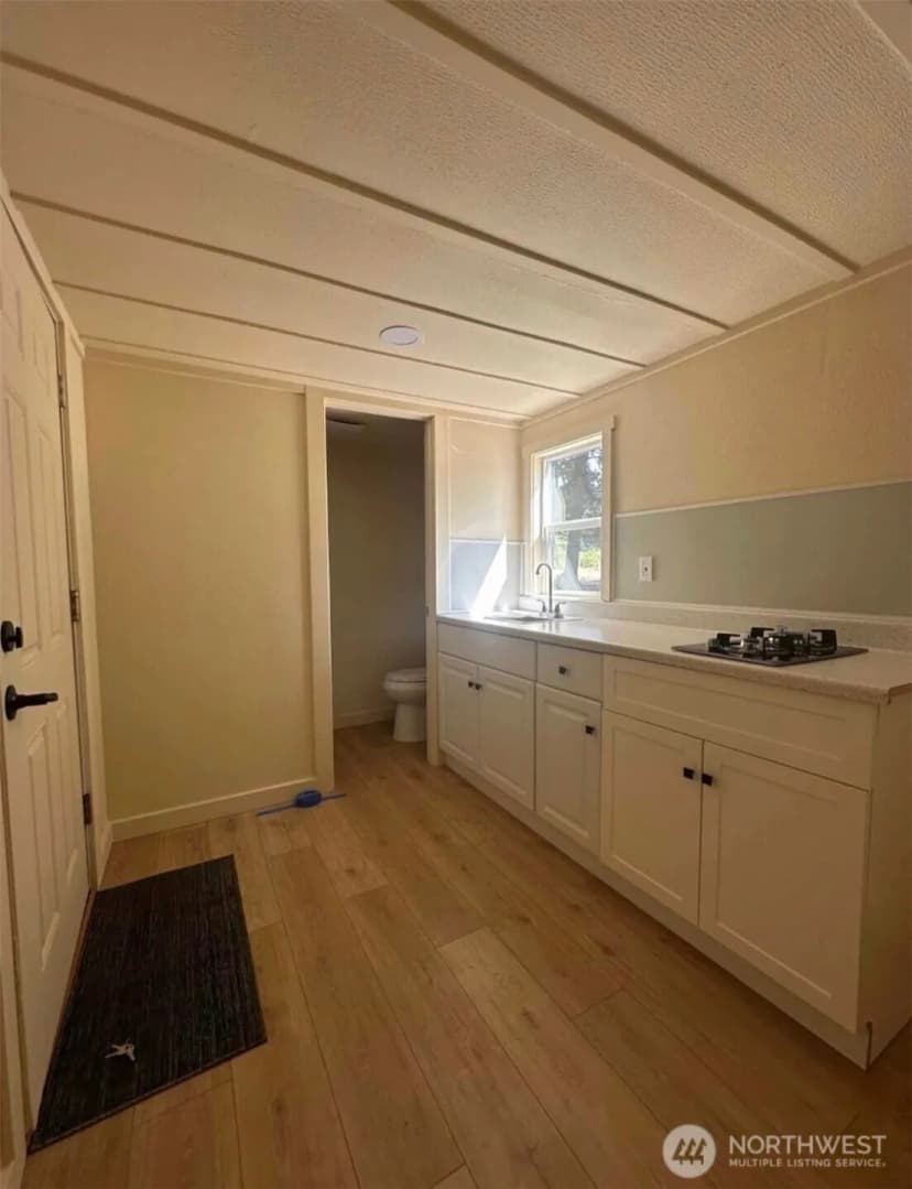 Property photo for 13243 22nd Avenue S, Sea Tac photo 6
