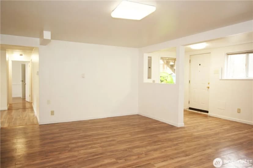 Property photo for 2413 Sw Graham Street, Seattle photo 3