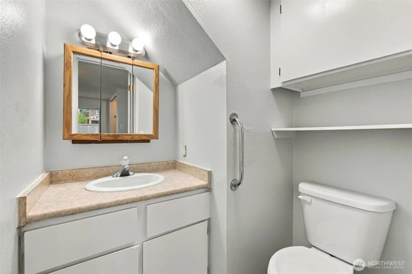 Property photo for 8419 Washington Boulevard Sw, Lakewood photo 23