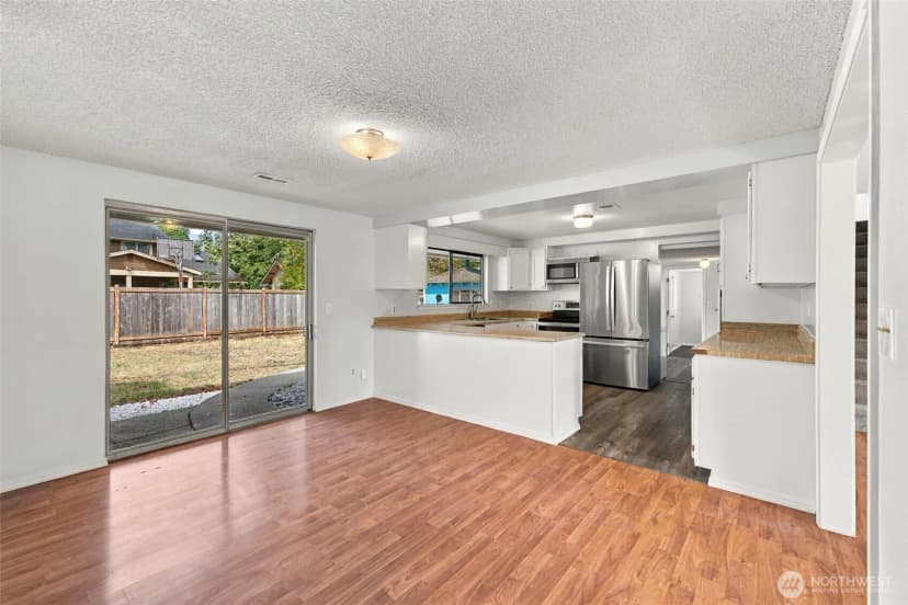 Property photo for 8419 Washington Boulevard Sw, Lakewood photo 7
