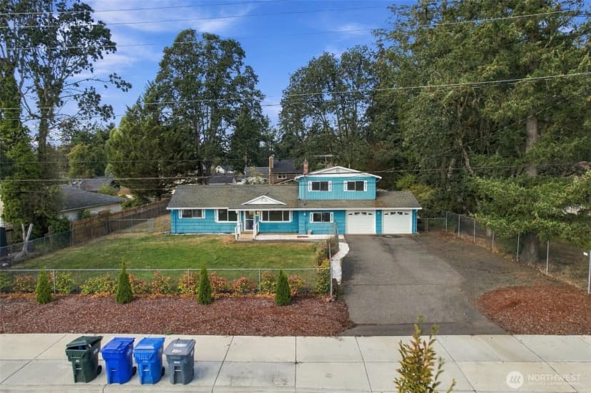 Property photo for 8419 Washington Boulevard Sw, Lakewood photo 2