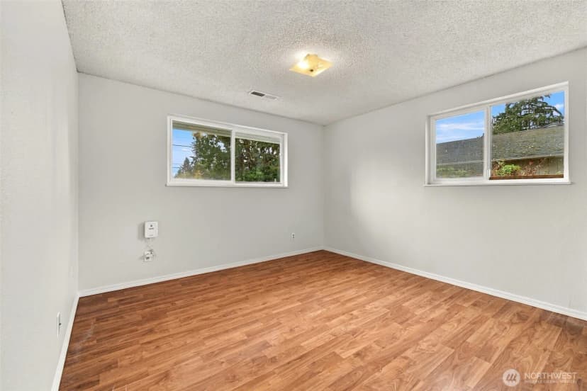 Property photo for 8419 Washington Boulevard Sw, Lakewood photo 16