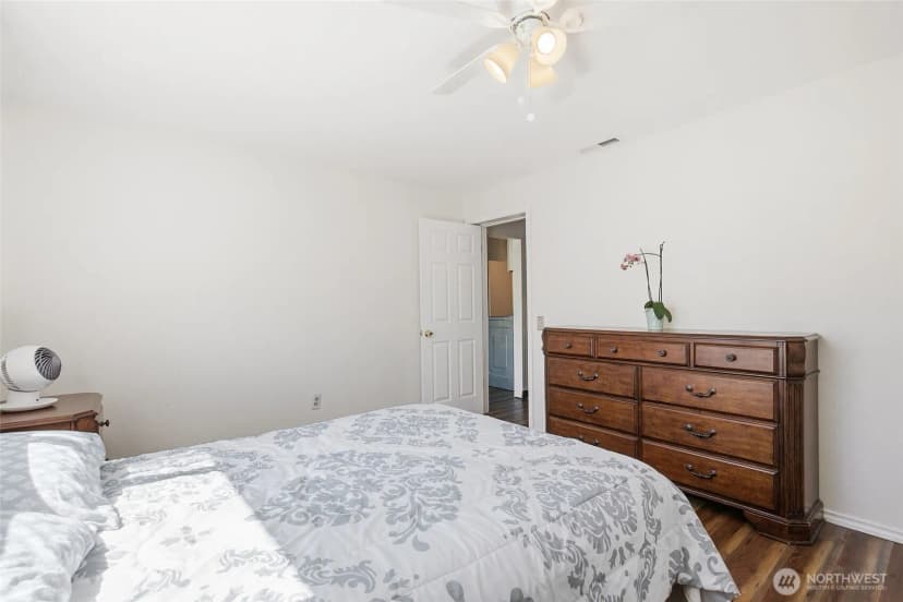 Property photo for 381 N Cascade Street, Buckley photo 21