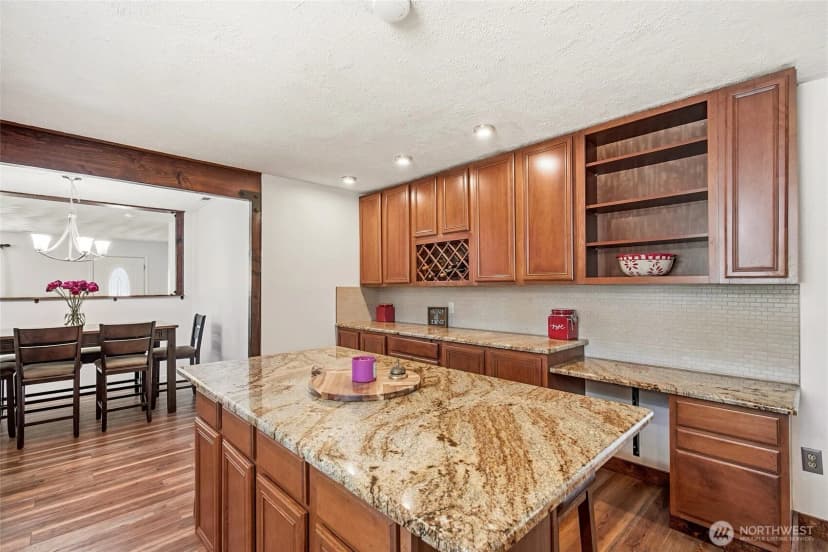 Property photo for 381 N Cascade Street, Buckley photo 16