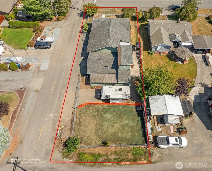 Property photo for 381 N Cascade Street, Buckley photo 36