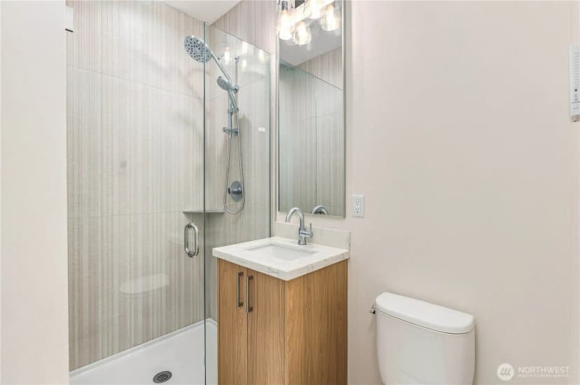 Property photo for 2334 Franklin Avenue E #e, Seattle photo 24