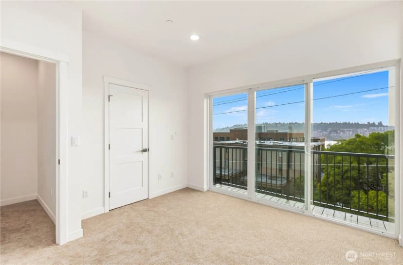 Property photo for 2334 Franklin Avenue E #e, Seattle photo 29