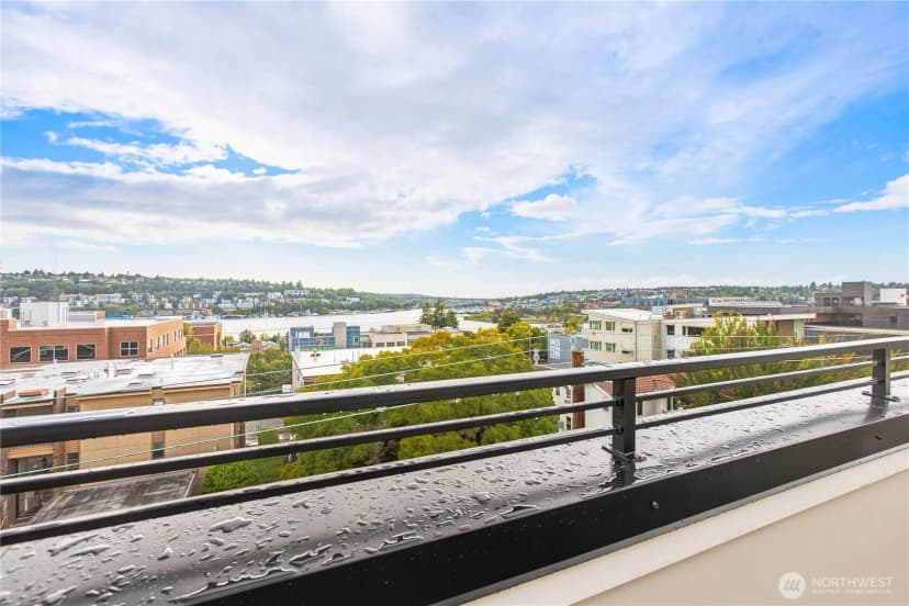 Property photo for 2334 Franklin Avenue E #e, Seattle photo 34