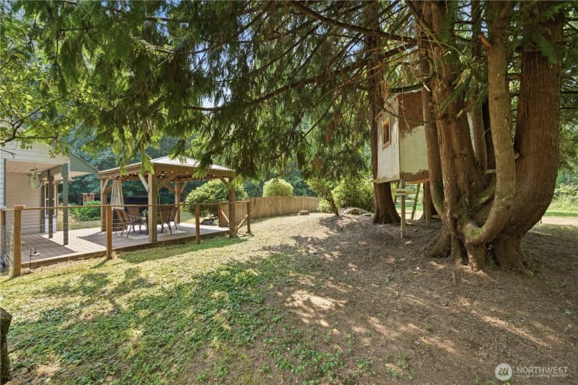 Property photo for 9910 Elliott Road, Snohomish photo 33