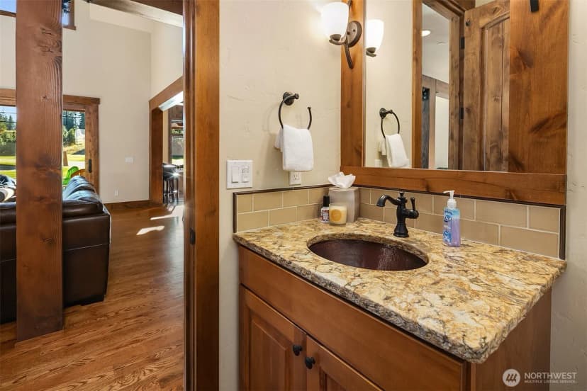 Property photo for 390 Tipple Hill Loop, Cle Elum photo 13