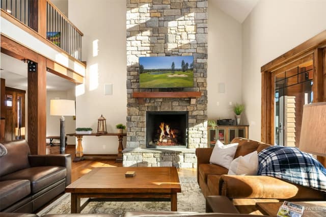 Property photo for 390 Tipple Hill Loop, Cle Elum photo 4