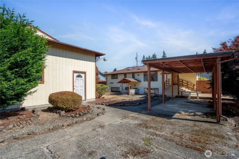 Property photo for 1524 N James St, Tacoma photo 24