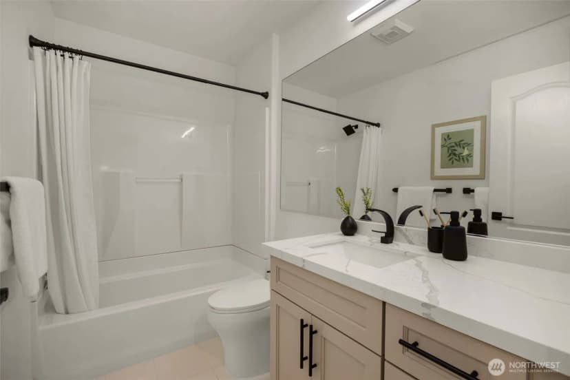Property photo for 1102 Bellevue Way Se #2, Bellevue photo 18
