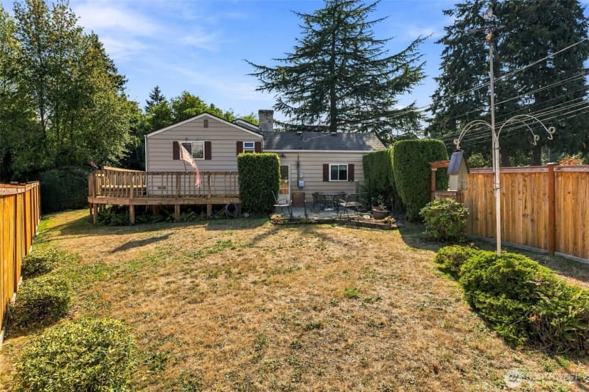 Property photo for 10454 2nd Avenue S, Seattle photo 27