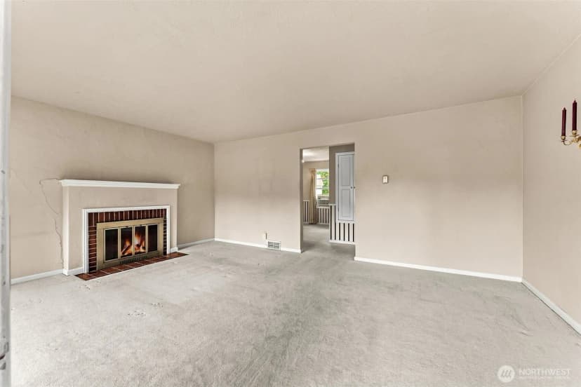 Property photo for 10454 2nd Avenue S, Seattle photo 2