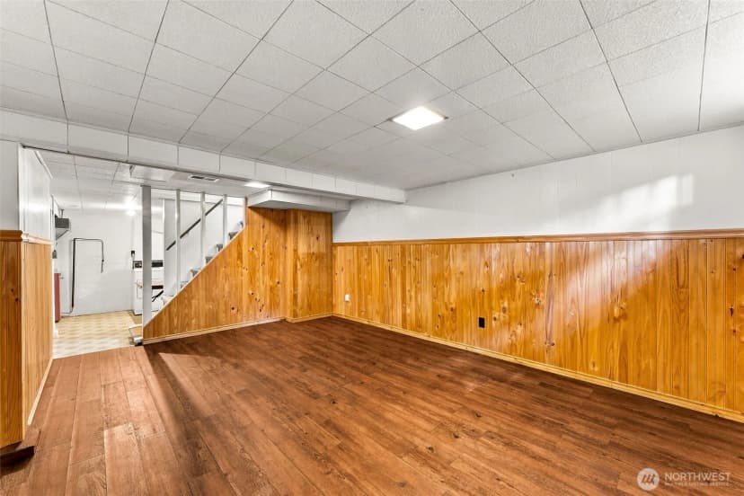 Property photo for 10454 2nd Avenue S, Seattle photo 19