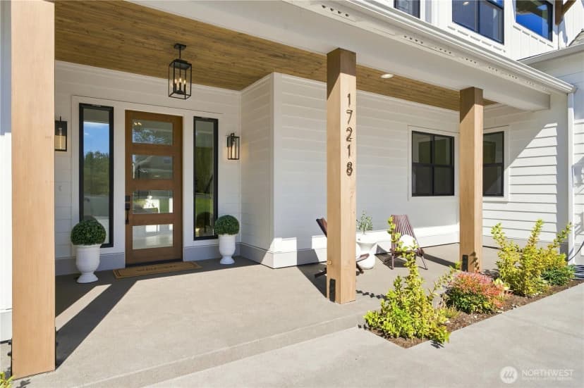 Property photo for 17218 & 17220 Ne Woodinville Duvall Road, Woodinville photo 3
