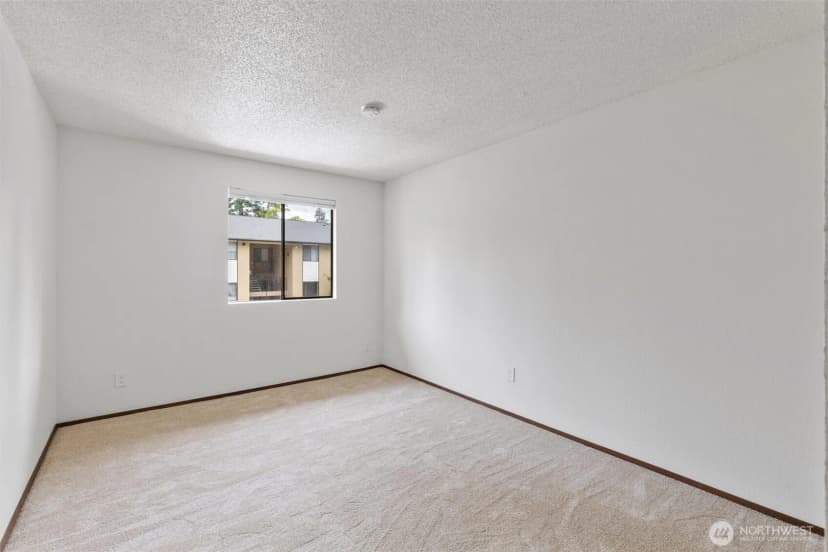 Property photo for 16200 Ne 12th Court #d59, Bellevue photo 18