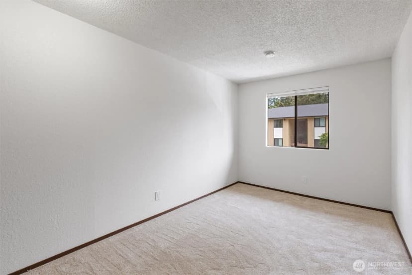 Property photo for 16200 Ne 12th Court #d59, Bellevue photo 23