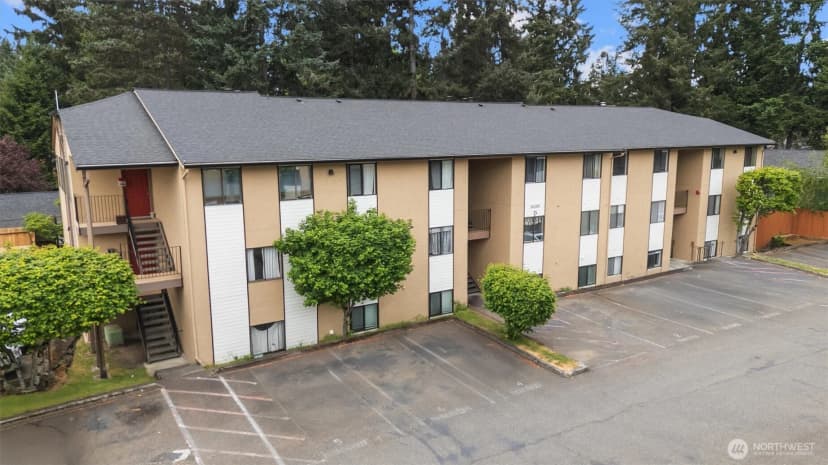 Property photo for 16200 Ne 12th Court #d59, Bellevue photo 27