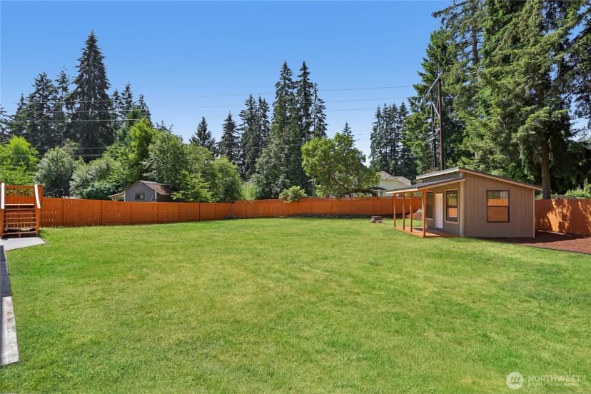 Property photo for 2002 211th Place Sw, Lynnwood photo 30