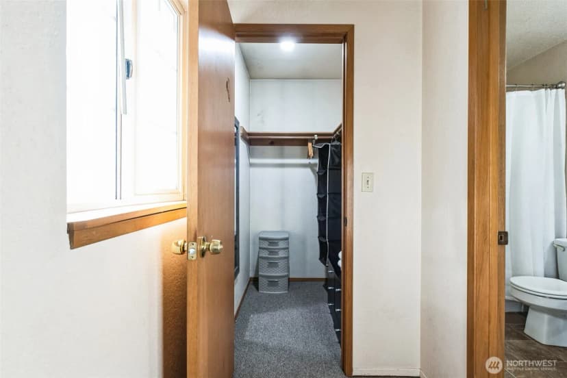 Property photo for 126 W Casino Road #13, Everett photo 15