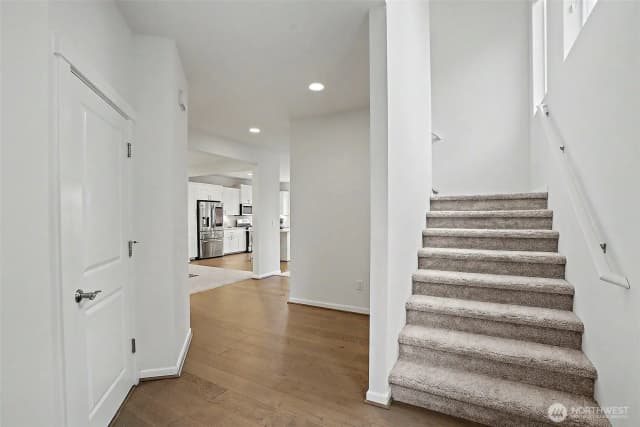 Property photo for 27432 12th Place S, Des Moines photo 5