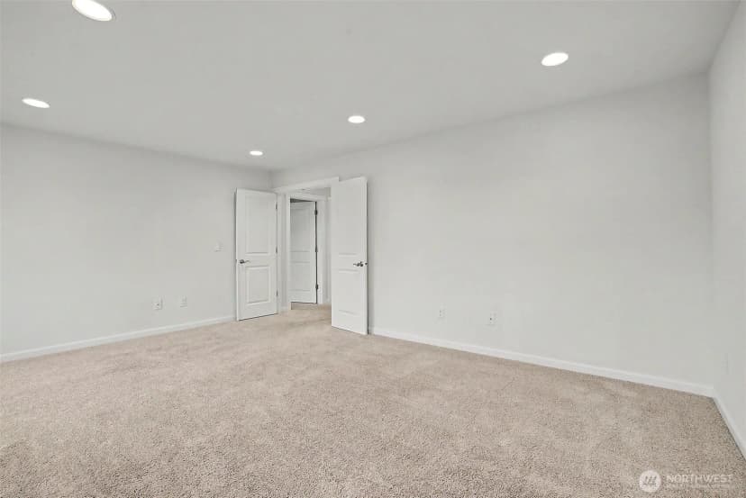 Property photo for 27432 12th Place S, Des Moines photo 30