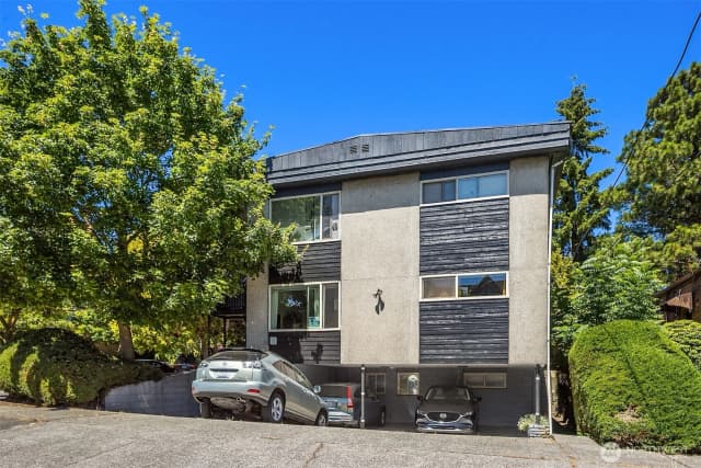 Property photo for 4400 Linden Ave N, Seattle