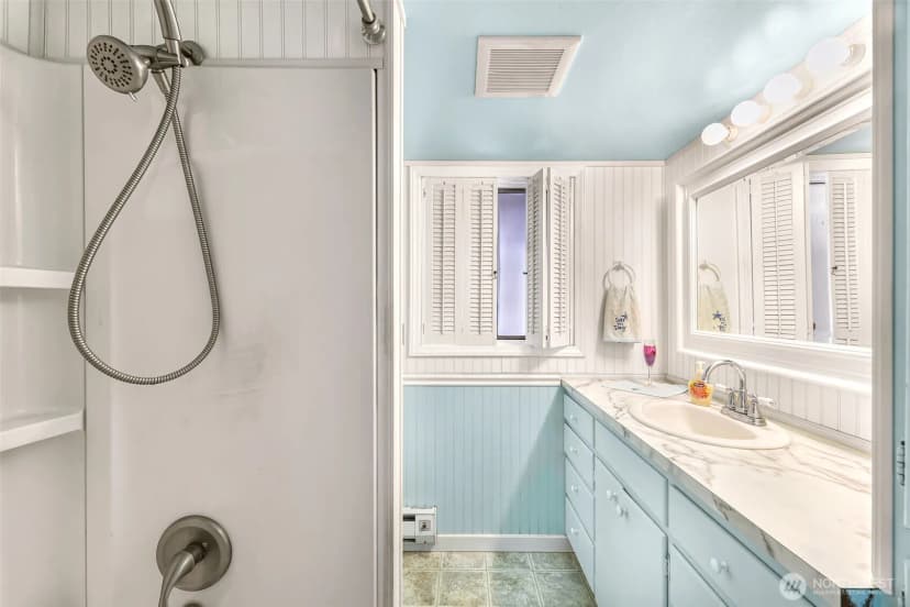 Property photo for 8415 Donald Way, Blaine photo 15