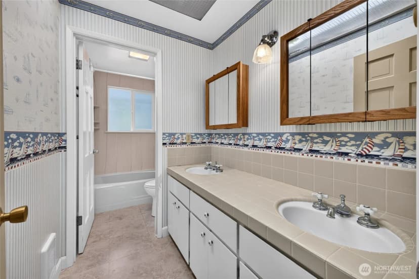 Property photo for 9309 Peacock Hill Avenue, Gig Harbor photo 17