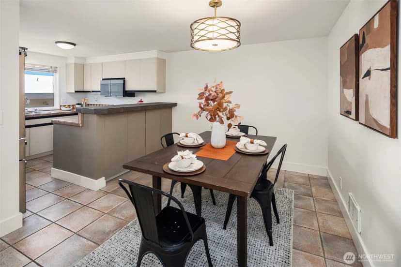Property photo for 611 Bell Street #1, Edmonds photo 9