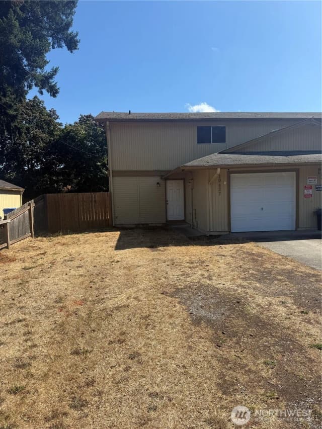 Property photo for 10427 13th Avenue Ct S, Tacoma