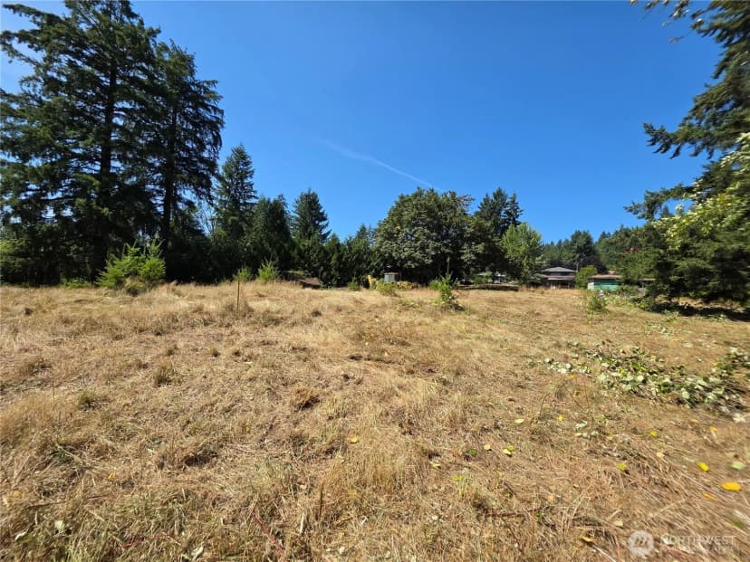 Property photo for 349 Xx 216th Avenue Se, Auburn photo 4