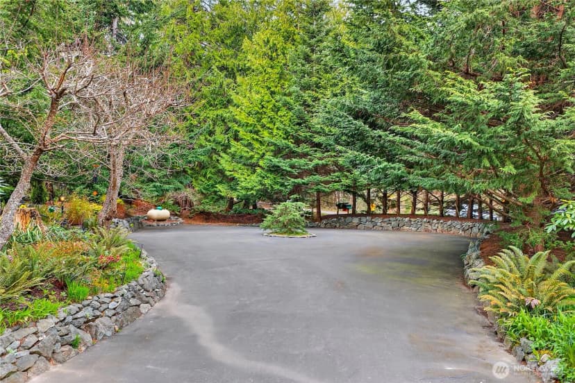 Property photo for 4141 Edith Point Road, Anacortes photo 13