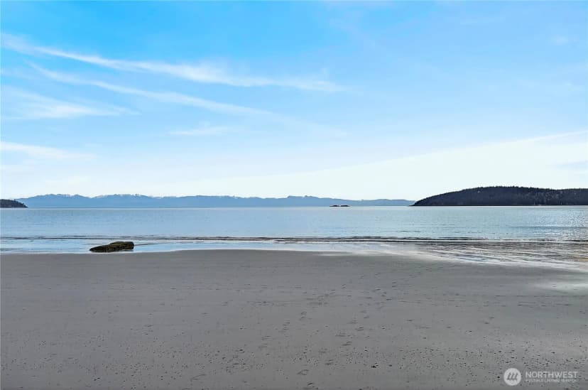 Property photo for 4141 Edith Point Road, Anacortes photo 29