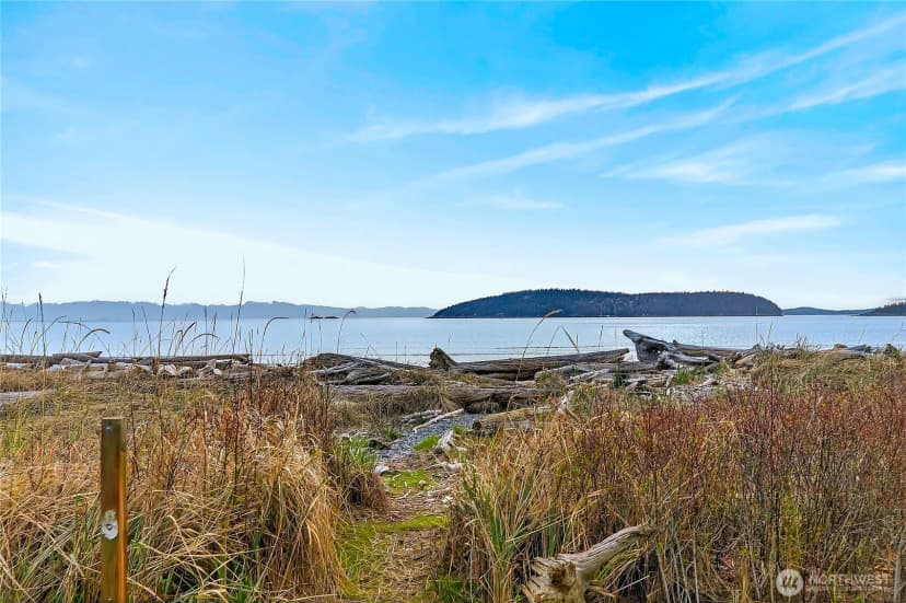 Property photo for 4141 Edith Point Road, Anacortes photo 28