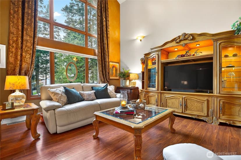 Property photo for 4141 Edith Point Road, Anacortes photo 15