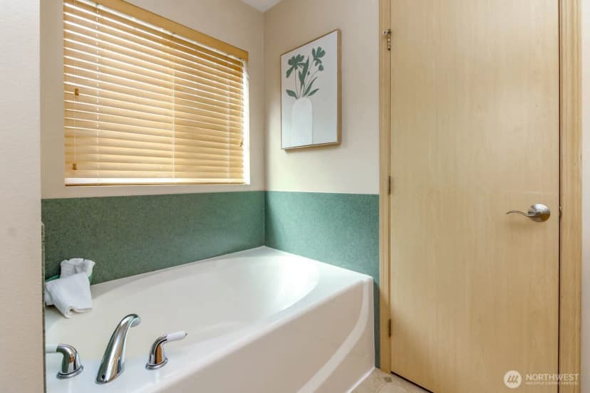 Property photo for 1239 Evans Court, Dupont photo 16