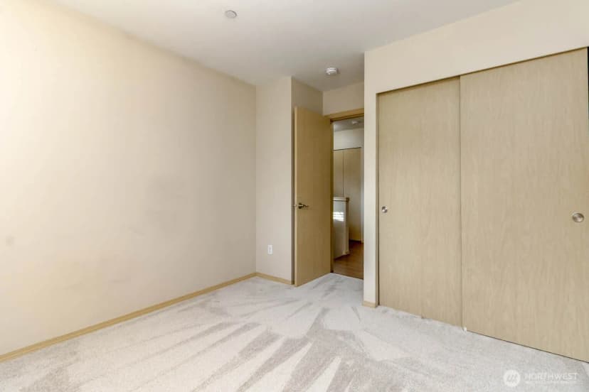 Property photo for 1239 Evans Court, Dupont photo 10