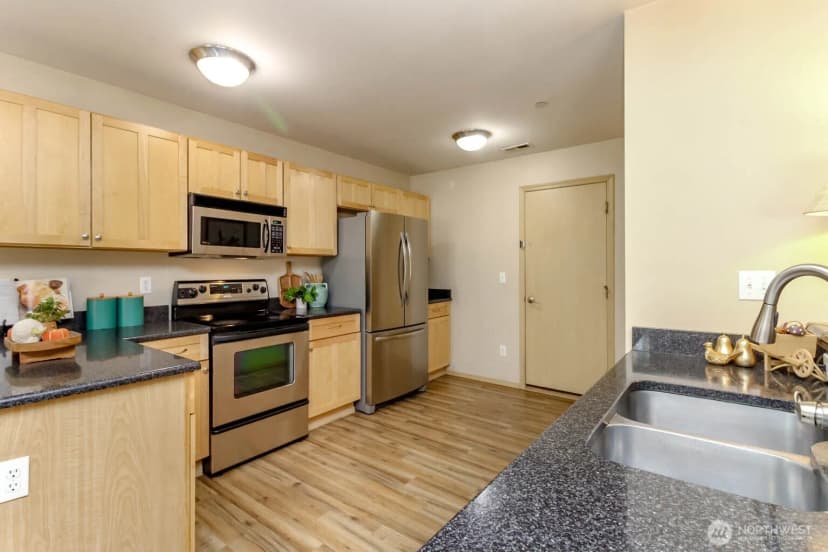 Property photo for 1239 Evans Court, Dupont photo 7