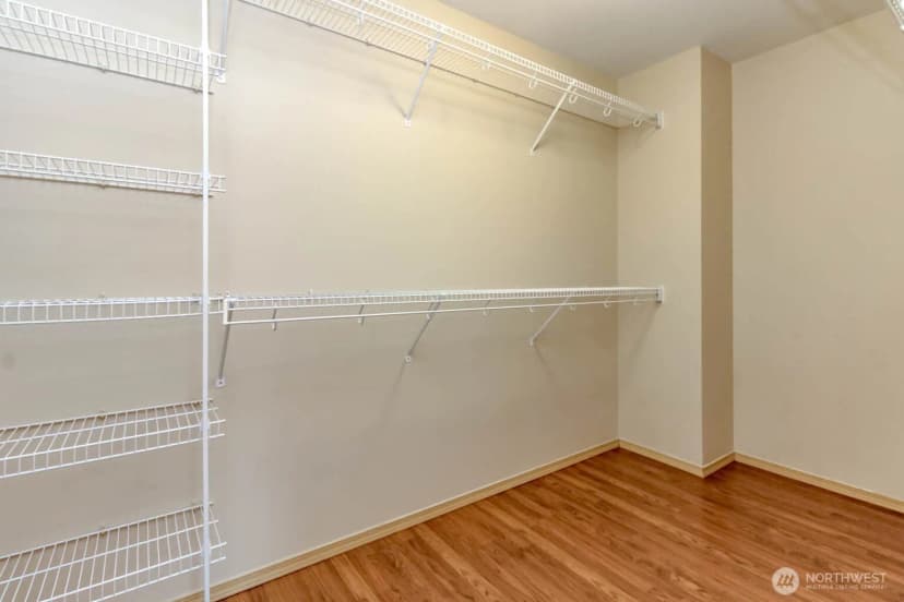 Property photo for 1239 Evans Court, Dupont photo 17