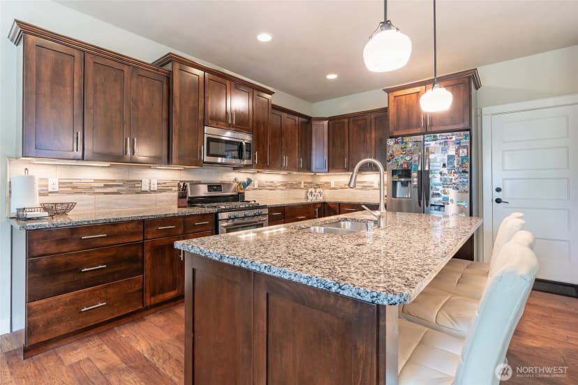 Property photo for 2405 196th Place Se, Bothell photo 13