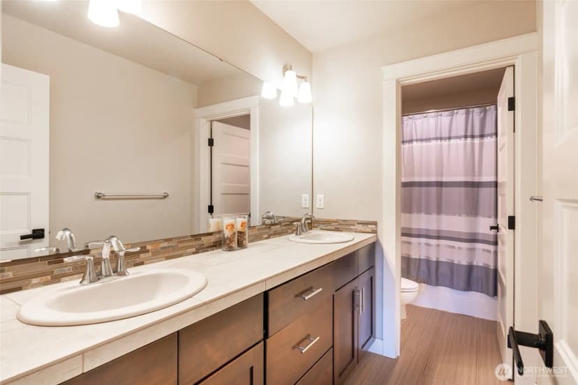 Property photo for 2405 196th Place Se, Bothell photo 30