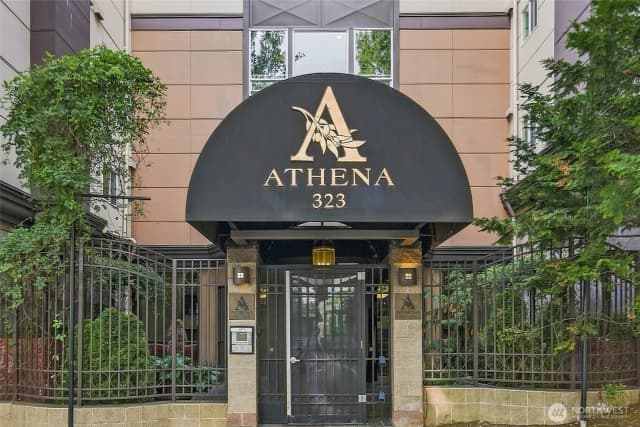 Property photo for 323 Queen Anne Avenue N #510, Seattle