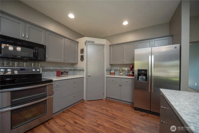 Property photo for 1511 E Seattle Avenue, Ellensburg photo 8