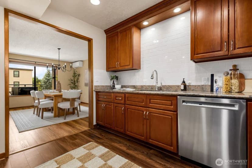 Property photo for 1070 5th Avenue S #207, Edmonds photo 9
