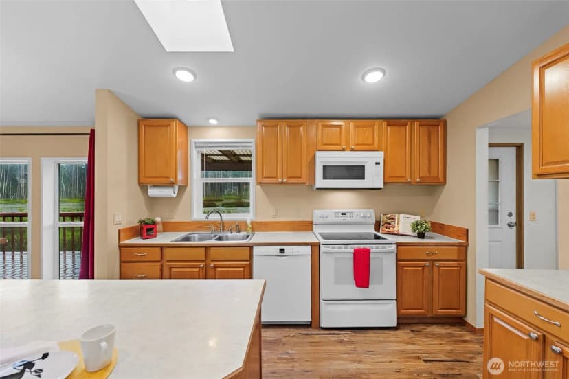 Property photo for 716 Dennis Street Se #34, Tumwater photo 12